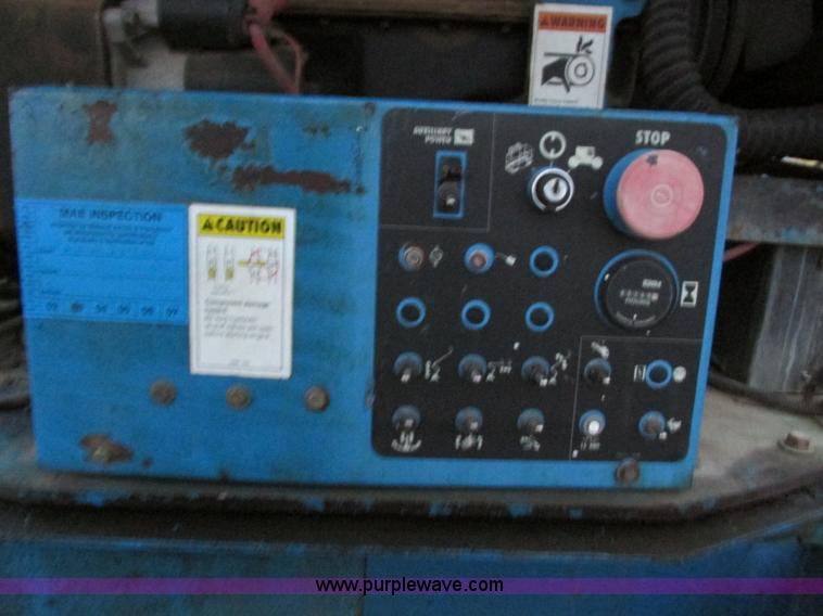 image for item F4156 1993 Genie Z-45/22 boom lift