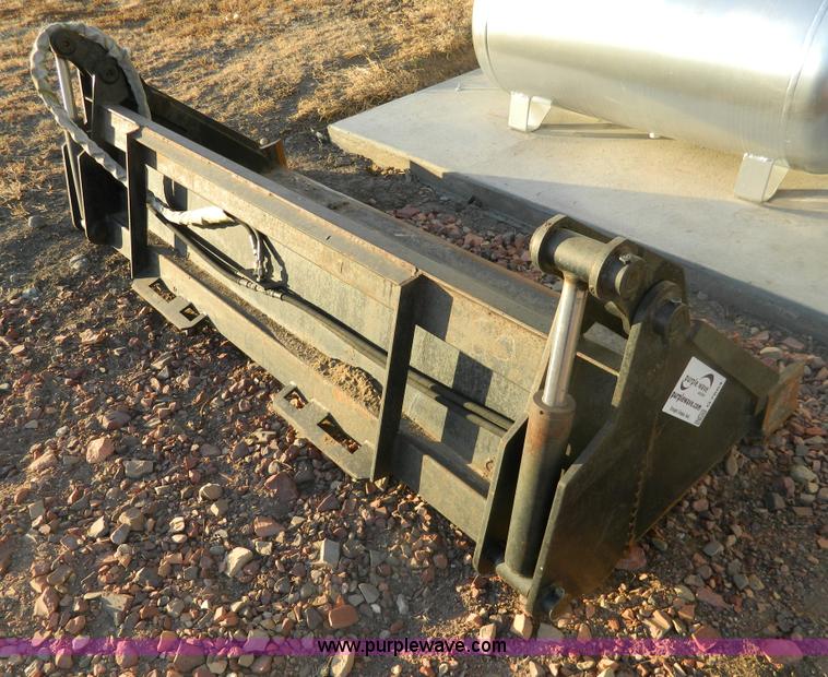 image for item G7664 79" clam shell skid steer bucket
