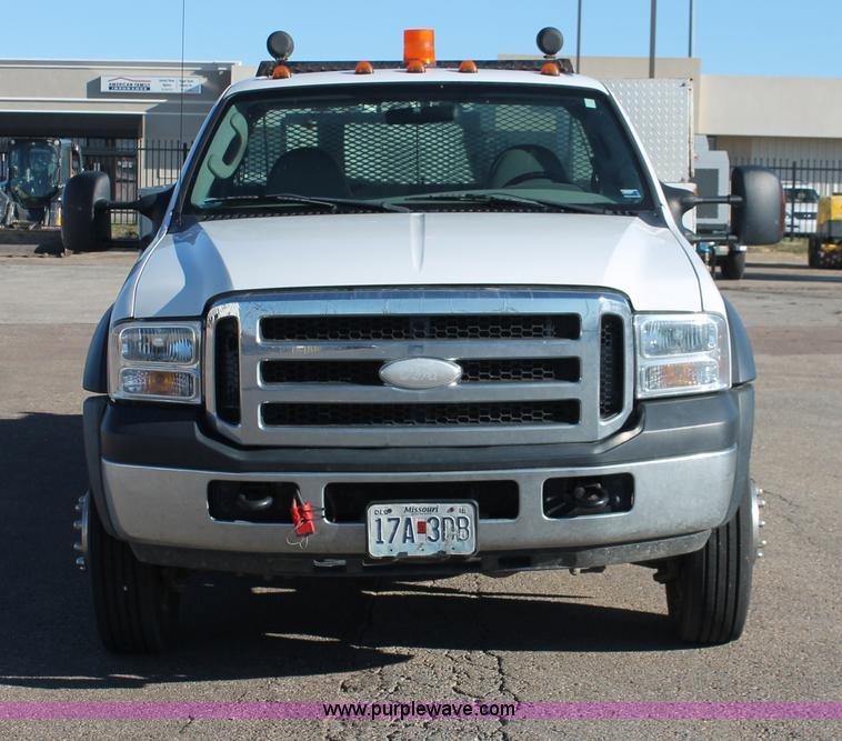 image for item E2803 2007 Ford F450 XL Super Duty service truck