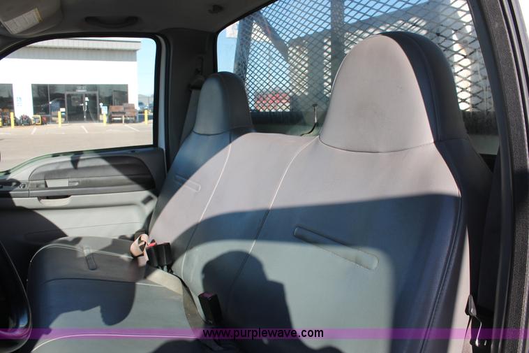 image for item E2803 2007 Ford F450 XL Super Duty service truck