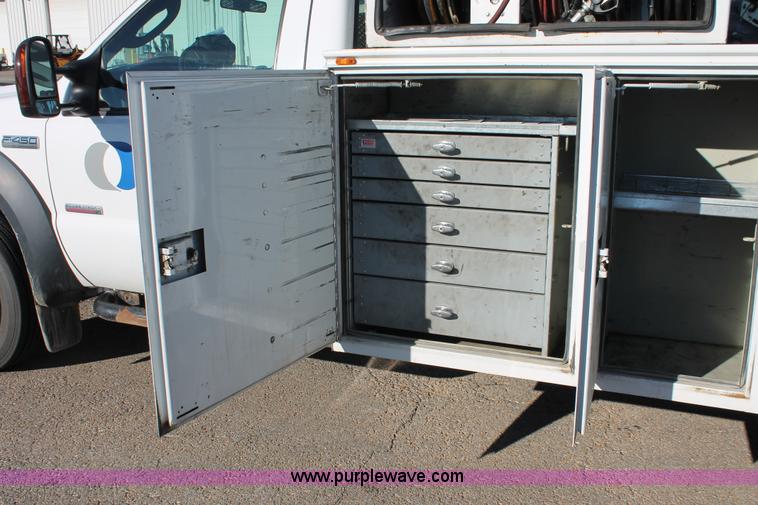 image for item E2803 2007 Ford F450 XL Super Duty service truck