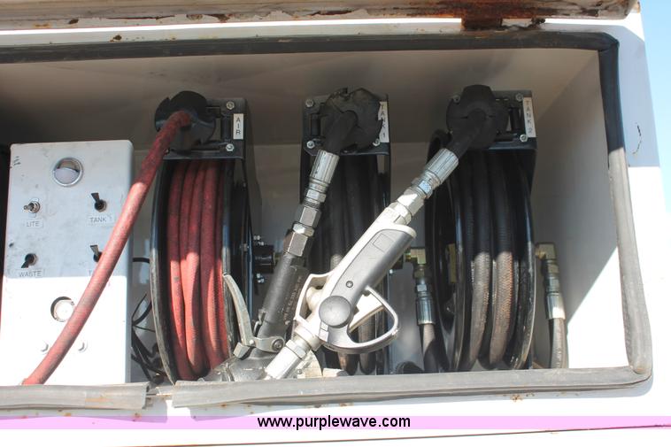 image for item E2803 2007 Ford F450 XL Super Duty service truck