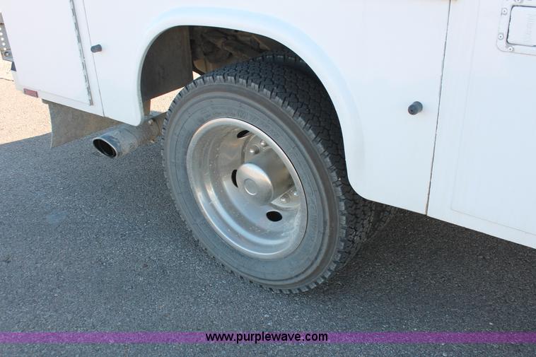 image for item E2803 2007 Ford F450 XL Super Duty service truck