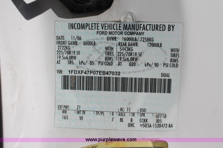 image for item E2803 2007 Ford F450 XL Super Duty service truck