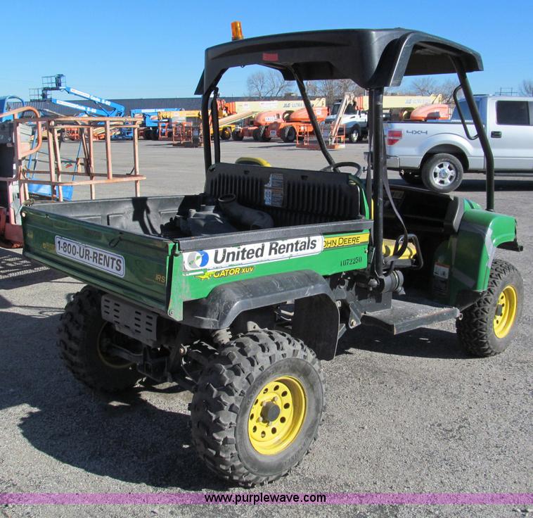image for item E5837 2008 John Deere XUV620I utility vehicle
