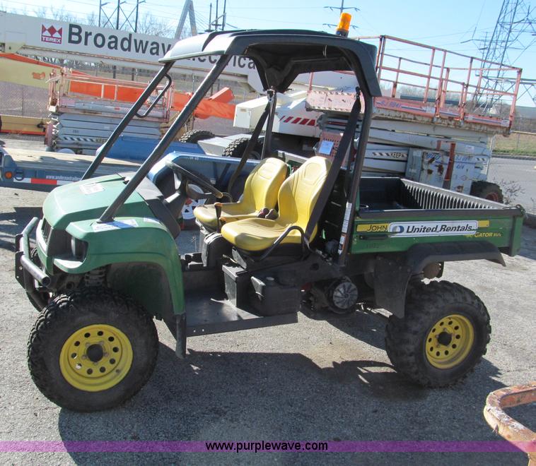 image for item E5837 2008 John Deere XUV620I utility vehicle
