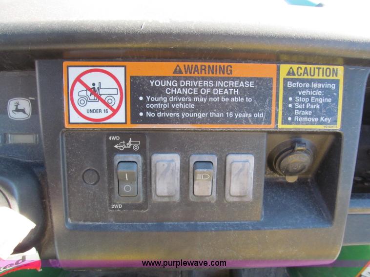 image for item E5837 2008 John Deere XUV620I utility vehicle