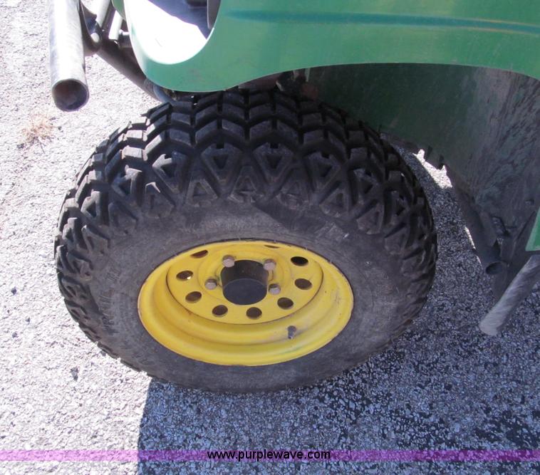 image for item E5837 2008 John Deere XUV620I utility vehicle