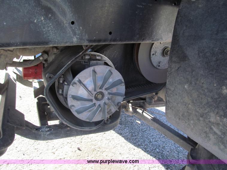 image for item E5837 2008 John Deere XUV620I utility vehicle