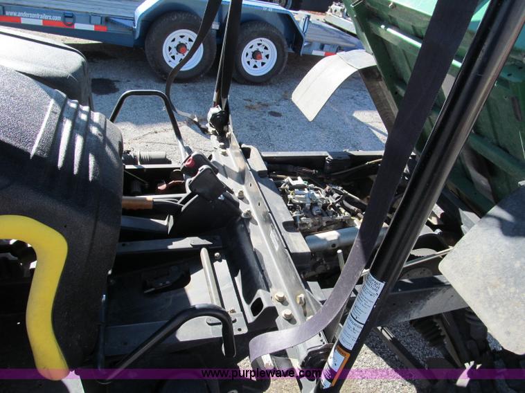 image for item E5837 2008 John Deere XUV620I utility vehicle