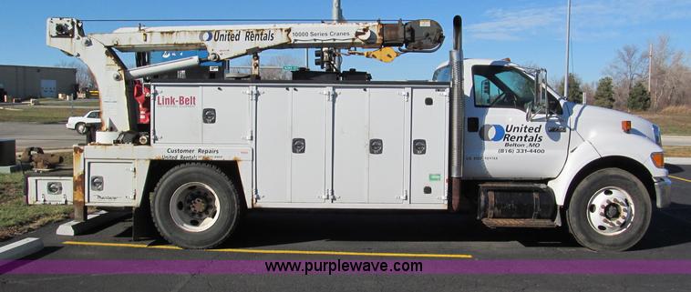 image for item E5838 2005 Ford F750 XLT Super Duty service truck