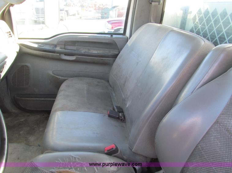 image for item E5838 2005 Ford F750 XLT Super Duty service truck