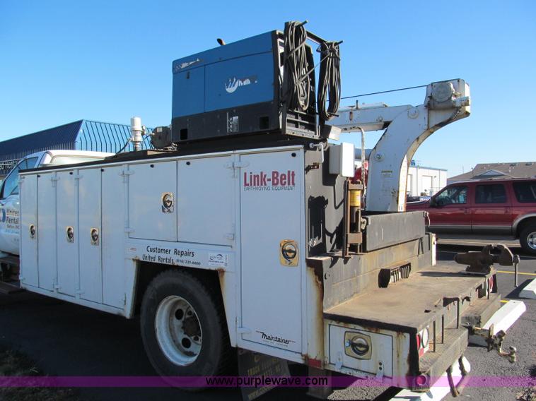 image for item E5838 2005 Ford F750 XLT Super Duty service truck