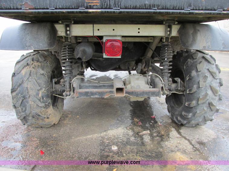 image for item E7001 2007 Club Car XRT1550 utility vehicle