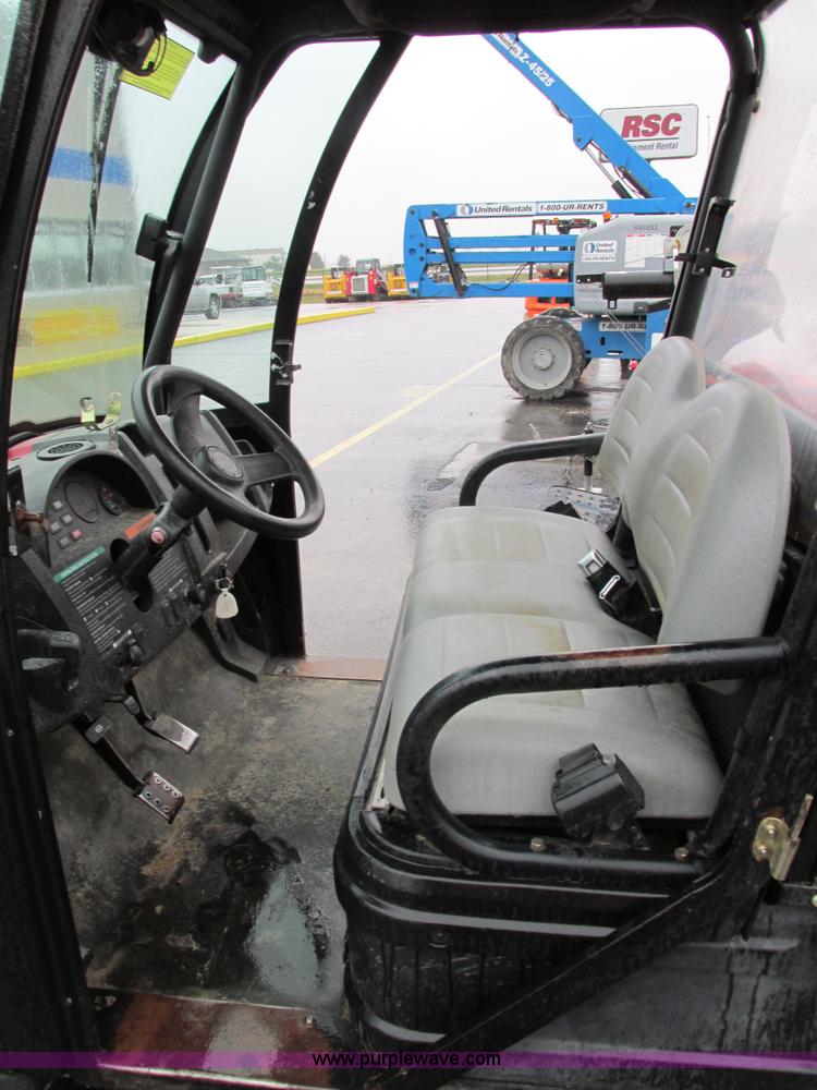 image for item E7001 2007 Club Car XRT1550 utility vehicle