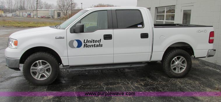 image for item E7002 2007 Ford F150 XLT SuperCrew pickup truck