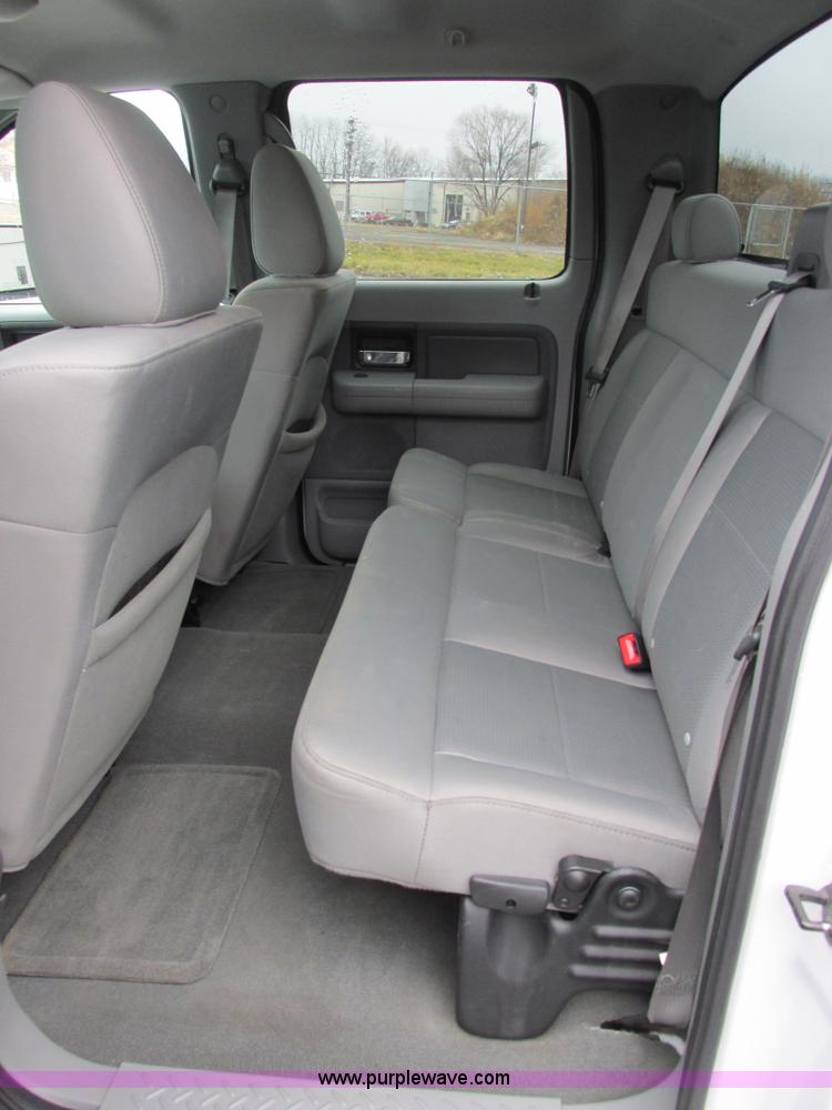 image for item E7002 2007 Ford F150 XLT SuperCrew pickup truck