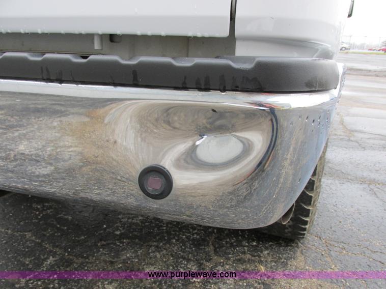 image for item E7002 2007 Ford F150 XLT SuperCrew pickup truck