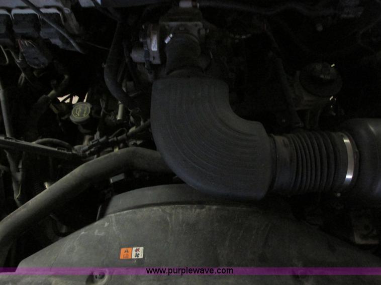 image for item E7003 2006 Ford F150 XLT SuperCab pickup truck