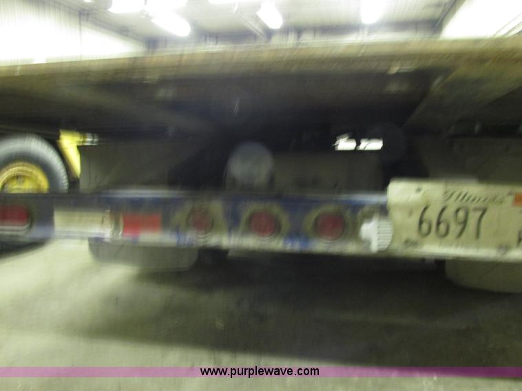 image for item E7026 2005 Trail-Eze TE801 trailer