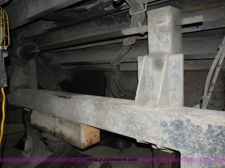 image for item E7026 2005 Trail-Eze TE801 trailer