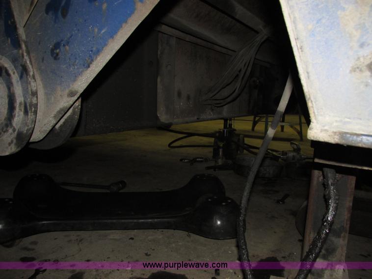 image for item E7026 2005 Trail-Eze TE801 trailer