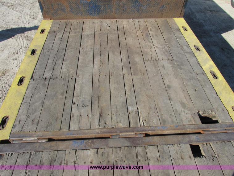 image for item E7027 2006 Trail-Eze TE80HT53 53' trailer