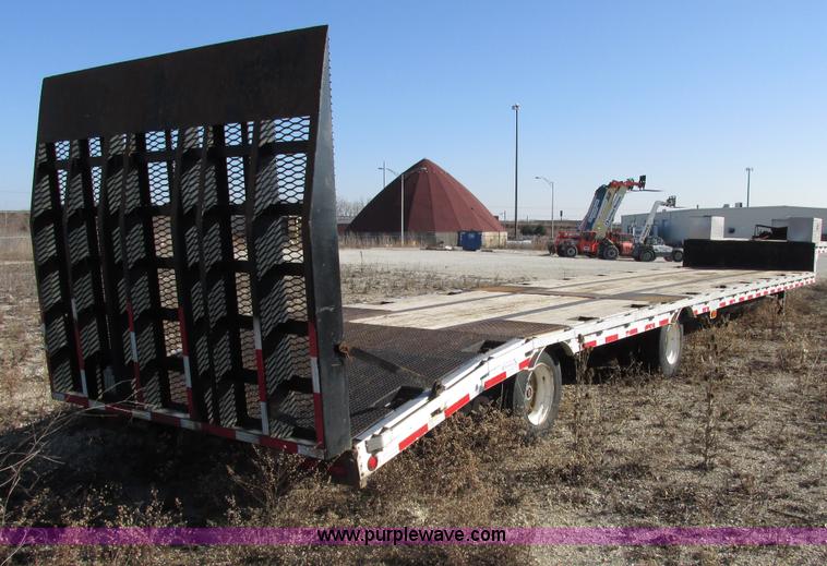 image for item E7028 2009 Ledwell LW53DD-SPRD 53' drop deck trailer
