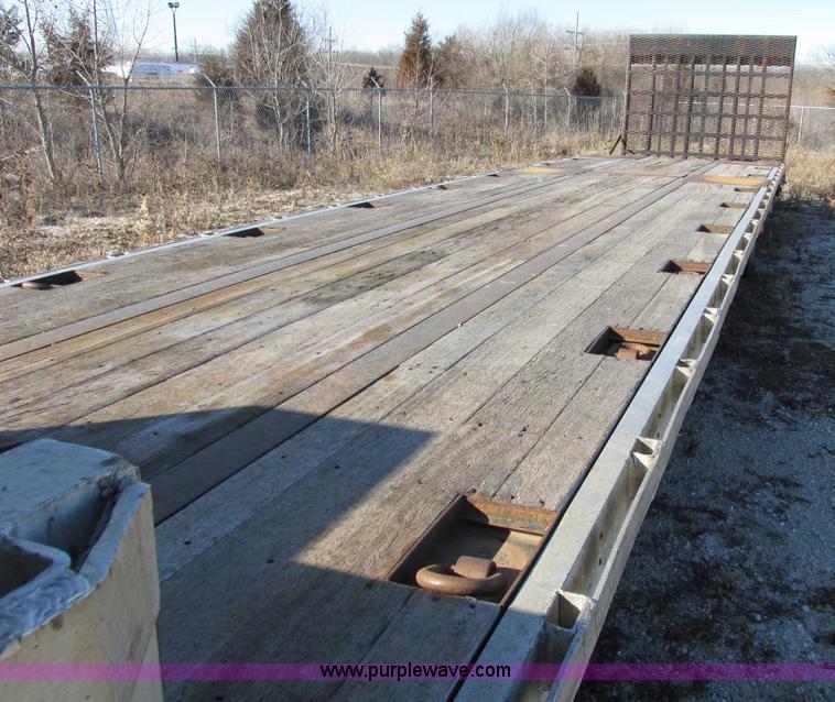 image for item E7028 2009 Ledwell LW53DD-SPRD 53' drop deck trailer