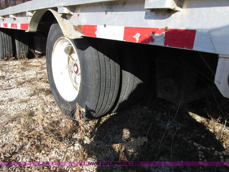 image for item E7028 2009 Ledwell LW53DD-SPRD 53' drop deck trailer