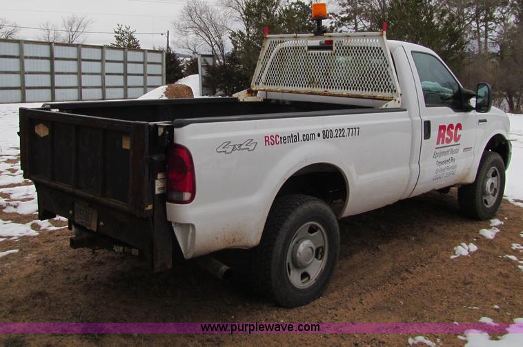 image for item F5881 2006 Ford F350 XL Super Duty pickup truck