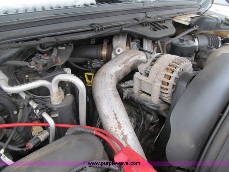 image for item F5881 2006 Ford F350 XL Super Duty pickup truck