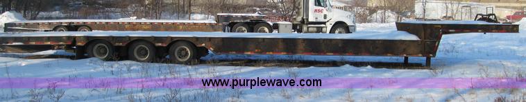 image for item F5882 2006 Ledwell Hydra-Tail triple axle trailer