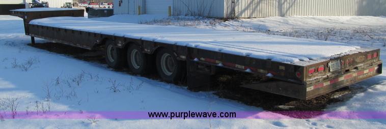 image for item F5882 2006 Ledwell Hydra-Tail triple axle trailer