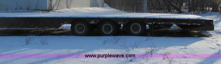 image for item F5882 2006 Ledwell Hydra-Tail triple axle trailer