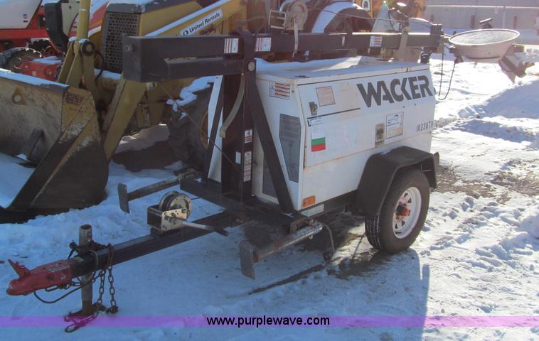 image for item F5907 2007 Wacker LTC4L portable light tower