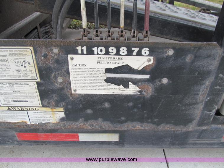 image for item D7023 2008 Wally-Mo H-8CC tandem axle car trailer