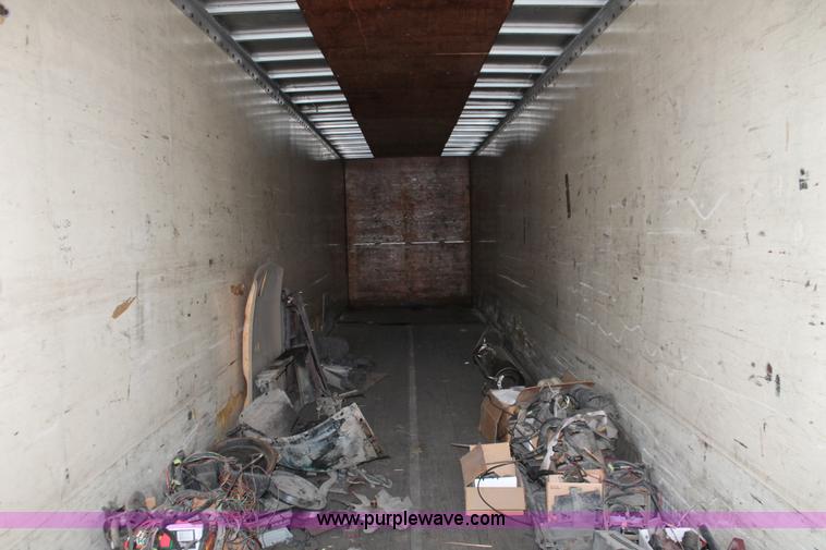 image for item E2799 1977 Monon FA70 48' enclosed dry van trailer