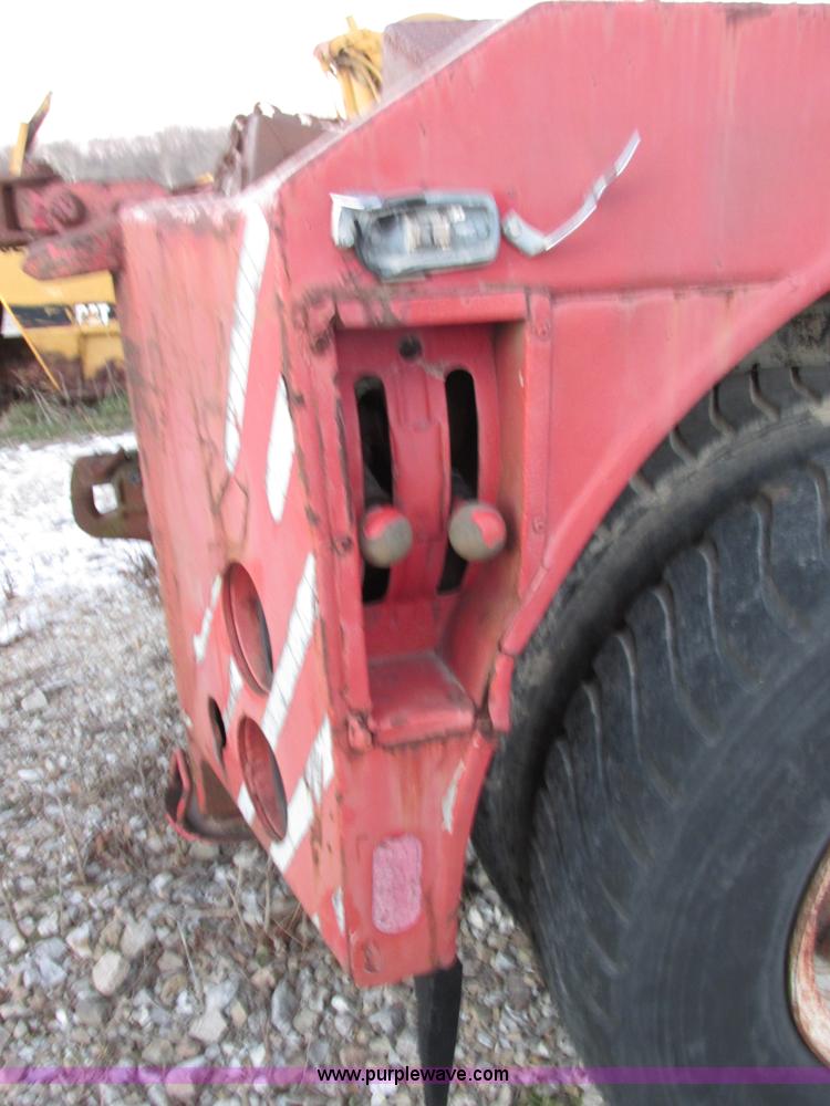 image for item E7007 1978 Mack R600L wrecker truck