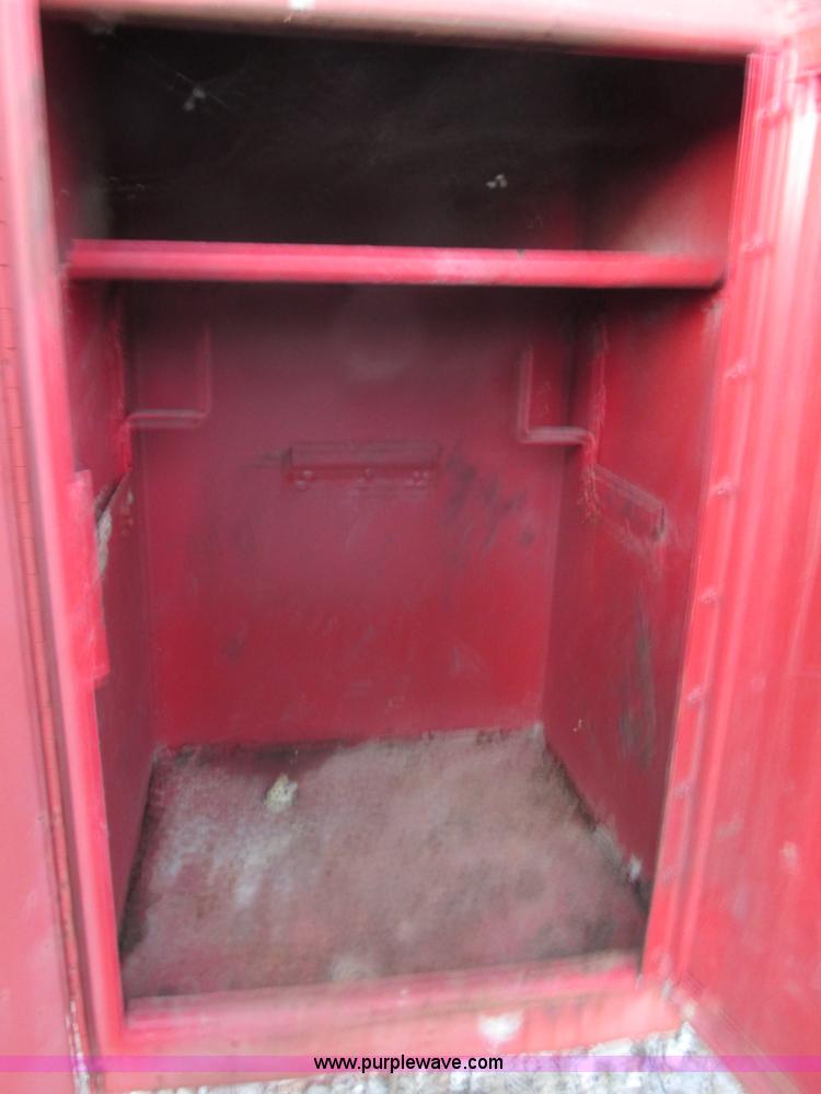 image for item E7007 1978 Mack R600L wrecker truck