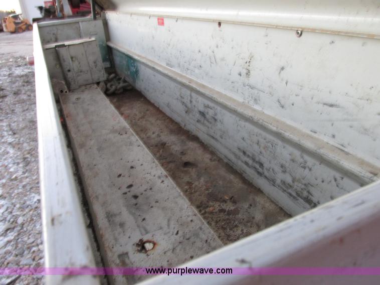 image for item E7007 1978 Mack R600L wrecker truck