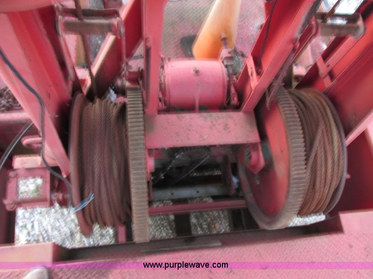 image for item E7007 1978 Mack R600L wrecker truck