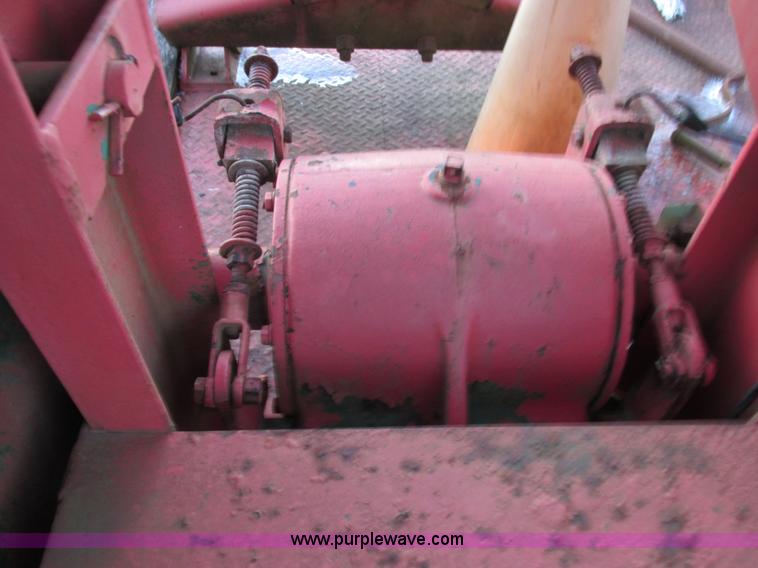 image for item E7007 1978 Mack R600L wrecker truck