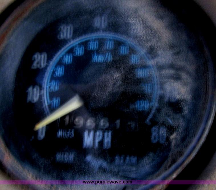 image for item E7007 1978 Mack R600L wrecker truck