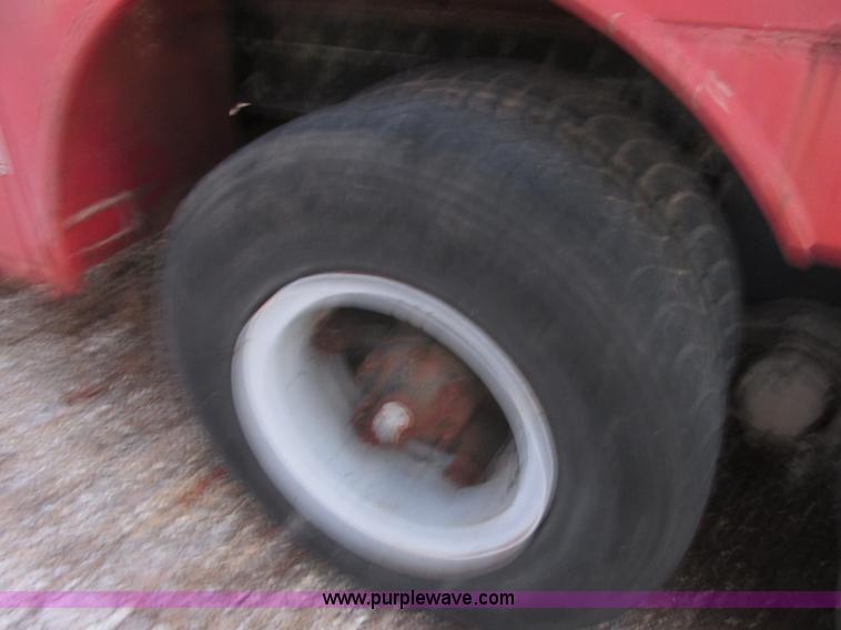 image for item E7007 1978 Mack R600L wrecker truck