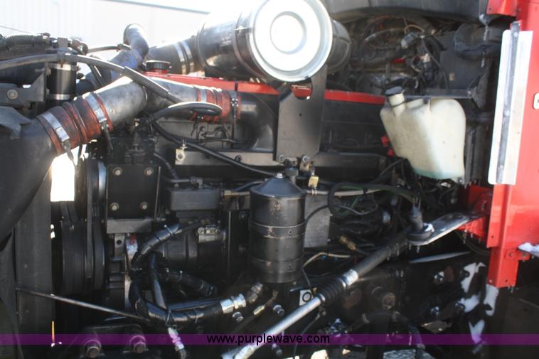 image for item F2755 2003 Kenworth T600 semi truck