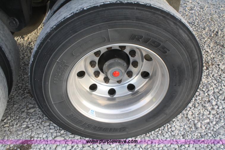 image for item F2896 2010 Stoughton double hopper grain trailer