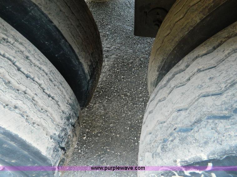 image for item G7649 2000 Great Dane 48' dry van trailer