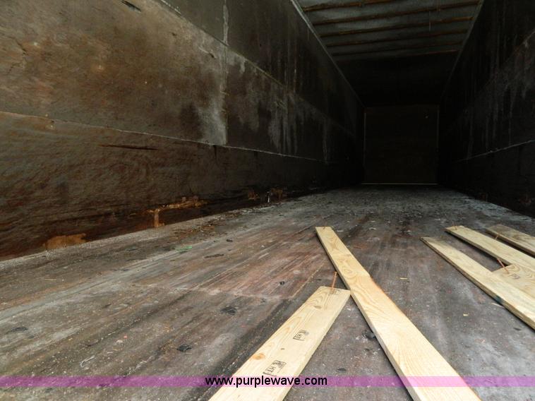 image for item G7650 1998 Utility 53' dry van trailer