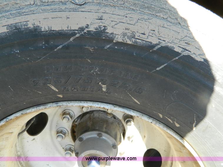 image for item G7651 2000 Great Dane 48' dry van trailer